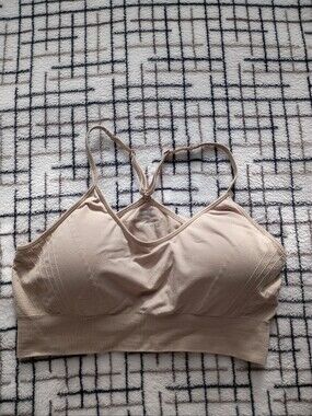 Pro Fit Size XL Seamless Nude Tan Racerback Sports Bra GENLTY USED